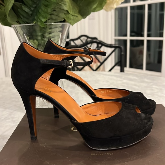 Gucci shoes - Picture 2 of 8